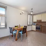 Lägenhet La Bouee-1 By Interhome