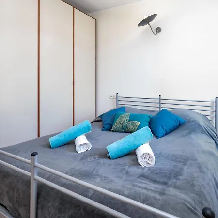 Apartment La Bouee-1 By Interhome