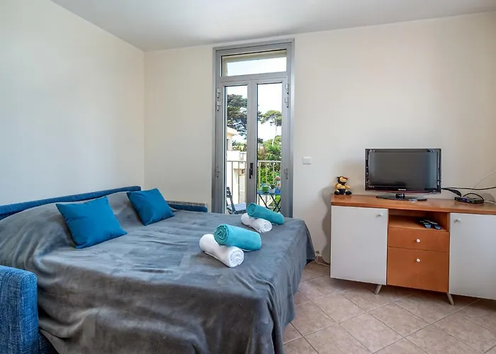 Daire La Bouee-1 By Interhome Antibes