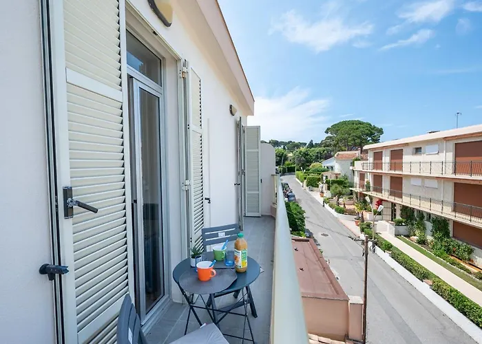 La Bouee-1 By Interhome Antibes